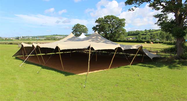 RHI Stretch Tents in Ireland – 21x15 sides open with floor