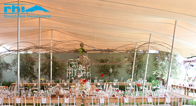 An RHI stretch tent at a wedding venue