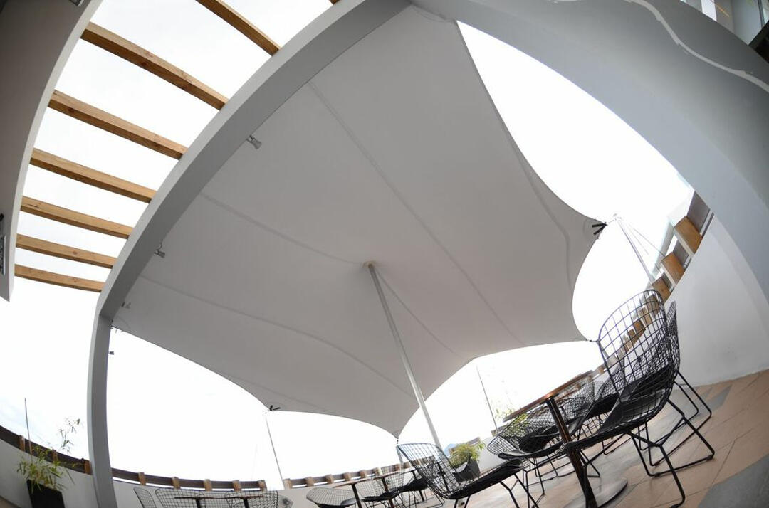 Custom Tents & Shade Sails RHI Stretch Tents